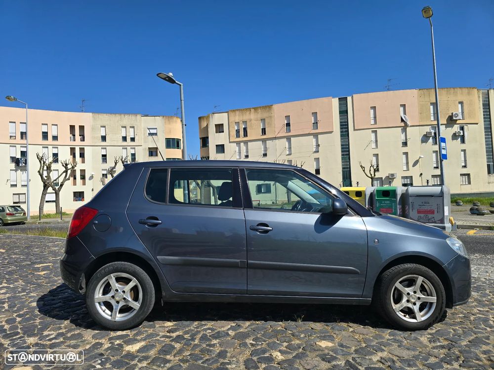 Skoda Fabia 1.2 Ambiente - 4