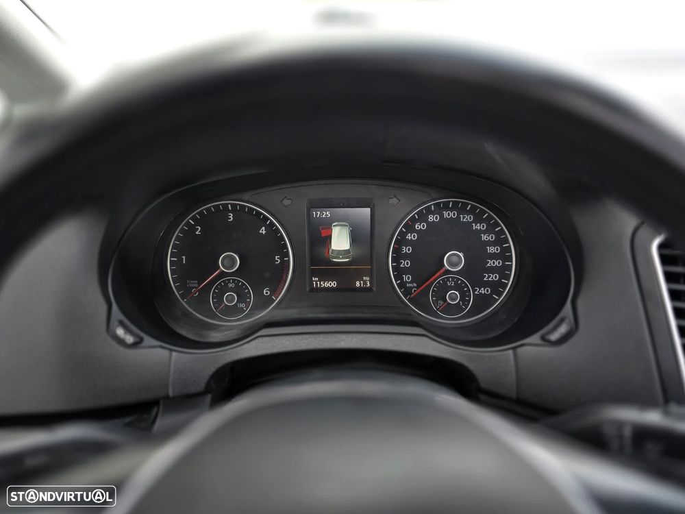 VW Sharan 2.0 TDI Highline DSG - 18