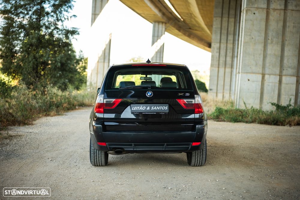 BMW X3 2.0 d LifeStyle - 17