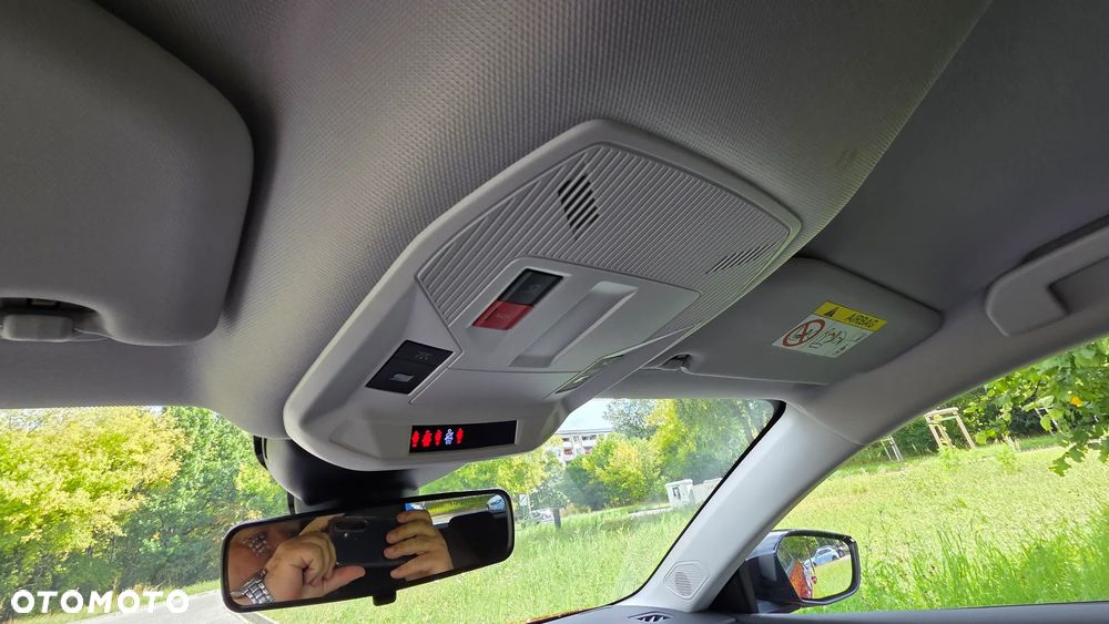 Opel Astra 1.2 Turbo Enjoy - 37