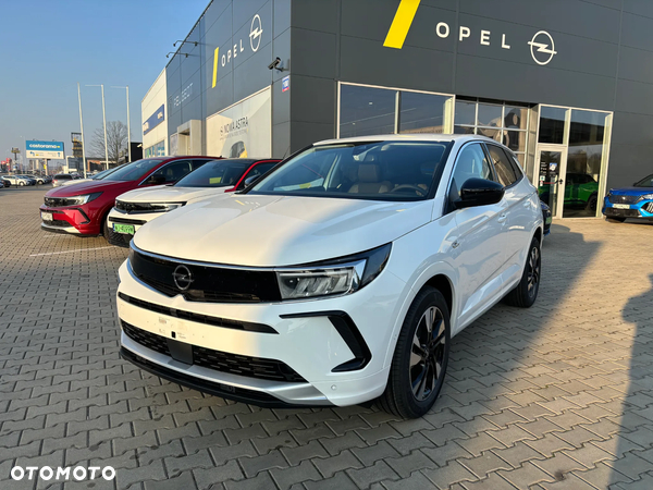 Opel Grandland 1.2 T Business Edition S&S