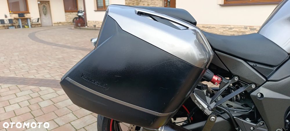 Kawasaki Ninja 1000 SX - 23