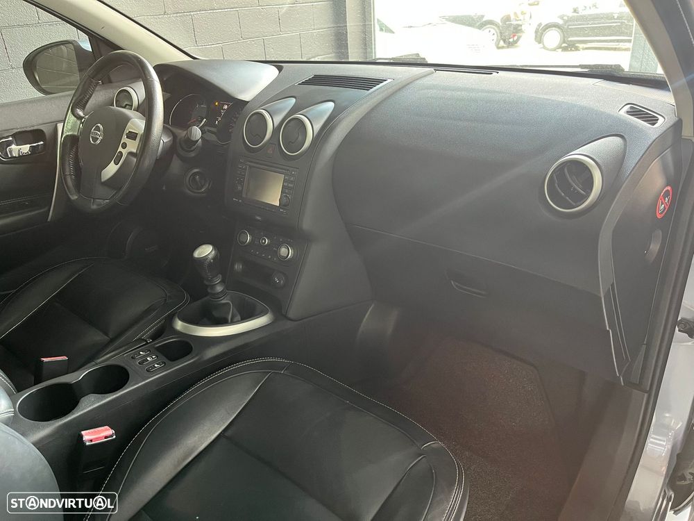 Nissan Qashqai 1.6 dCi Tekna Premium 18 360 S&S - 19