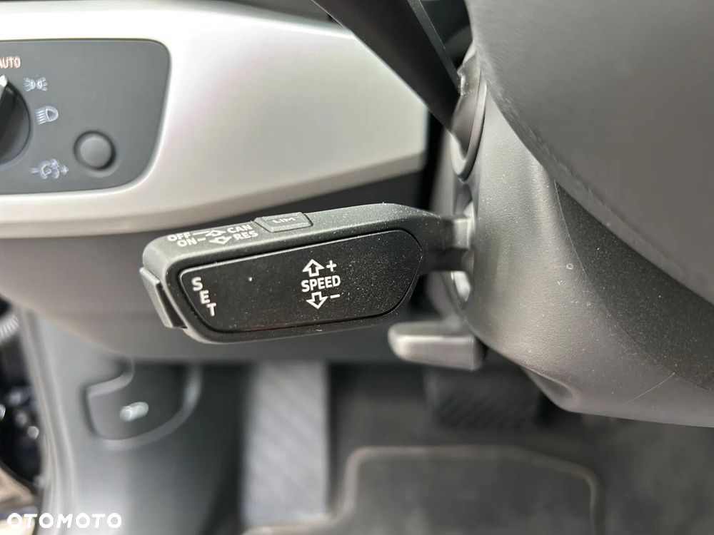 Audi A4 Limousine 35 TFSI S tronic - 22