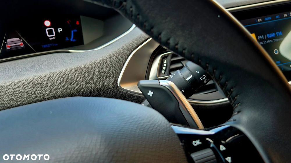 Peugeot 308 SW BlueHDi 130 EAT8 Allure - 21