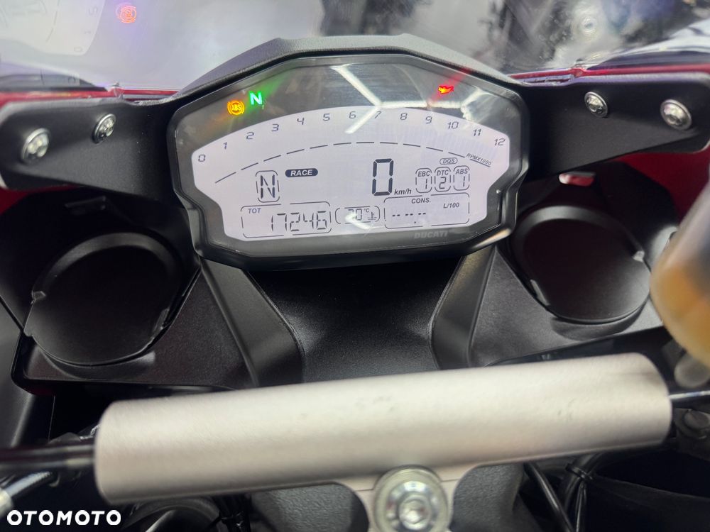 Ducati Panigale 899 - 25