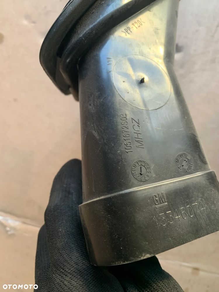 Rura wlot dolot powietrza Opel Zafira C 2.0 CDTI 13346074 D - 3
