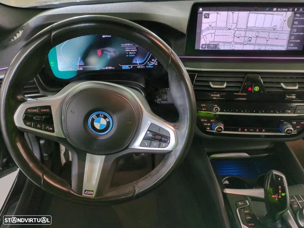 BMW 520 e Pack M - 8