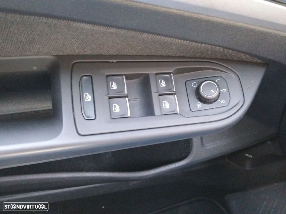 VW Golf 1.0 TSI Life - 14