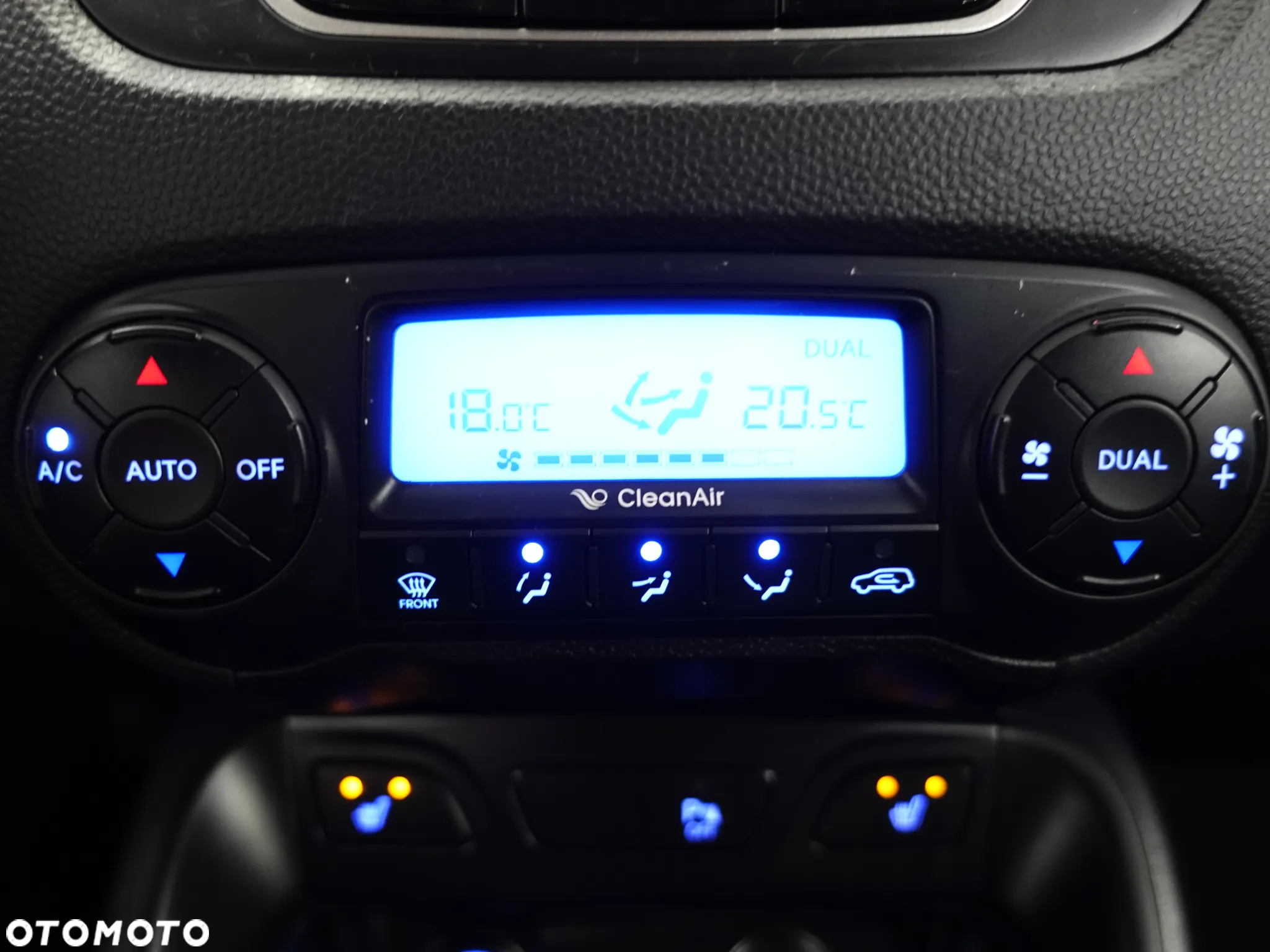 Hyundai ix35 2.0 CRDi 4WD Premium - 32