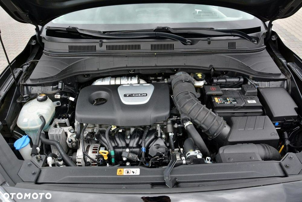 Hyundai Kona 1.6 T-GDI DCT Style - 35