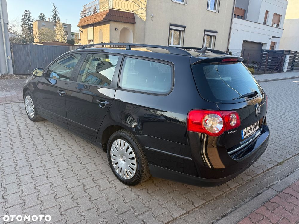 Volkswagen Passat 1.9 TDI DPF Trendline - 3