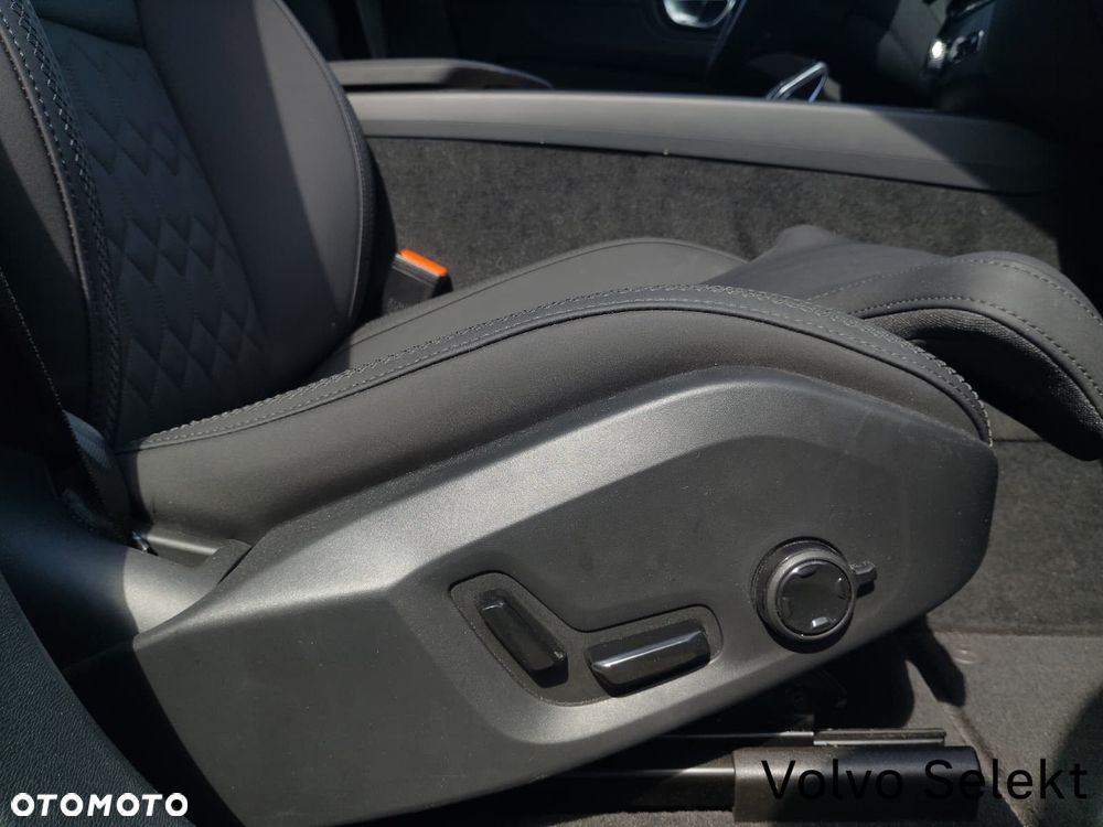 Volvo XC 60 - 34