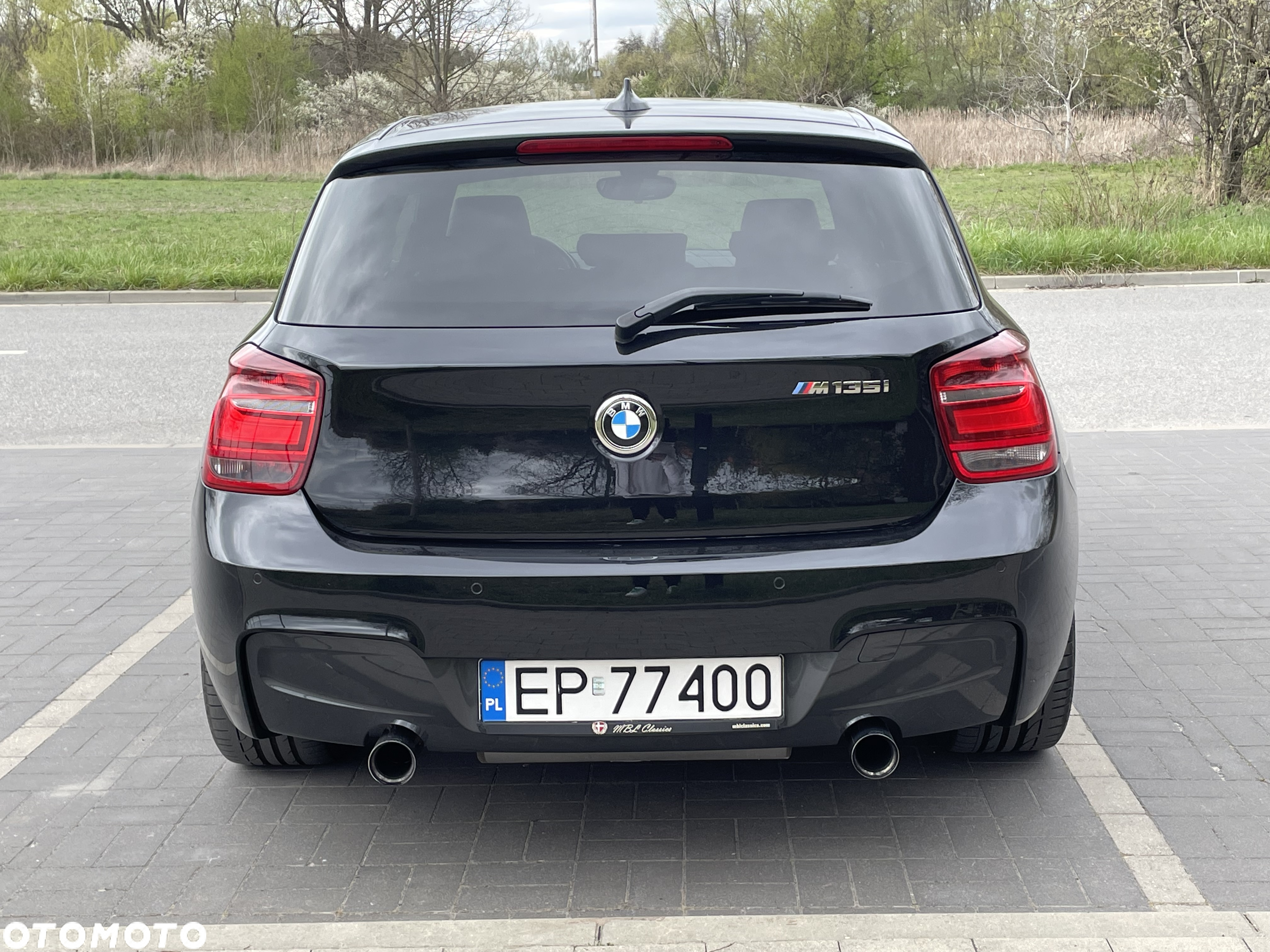 BMW 1M - 5