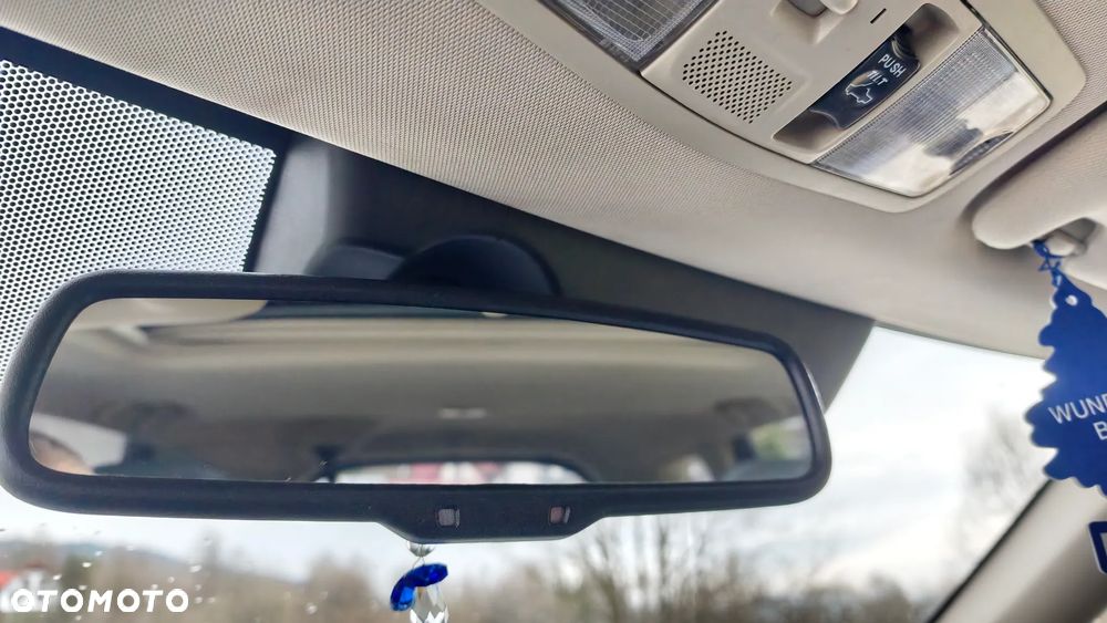 Mitsubishi Outlander 2.0 4WD CVT Diamant Edition+ - 24