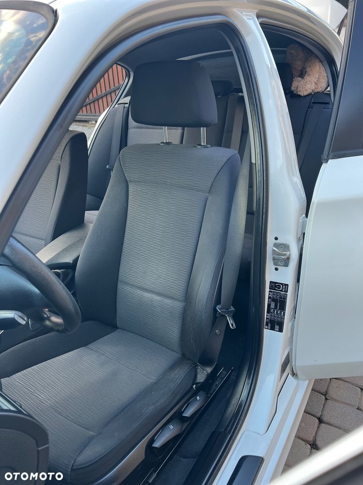 BMW Seria 1 - 40