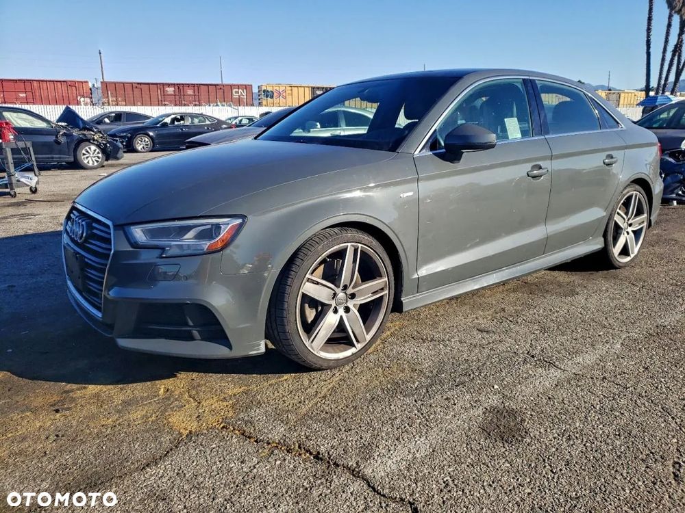 Audi A3 Limousine 2.0 TFSI quattro S tronic sport - 1