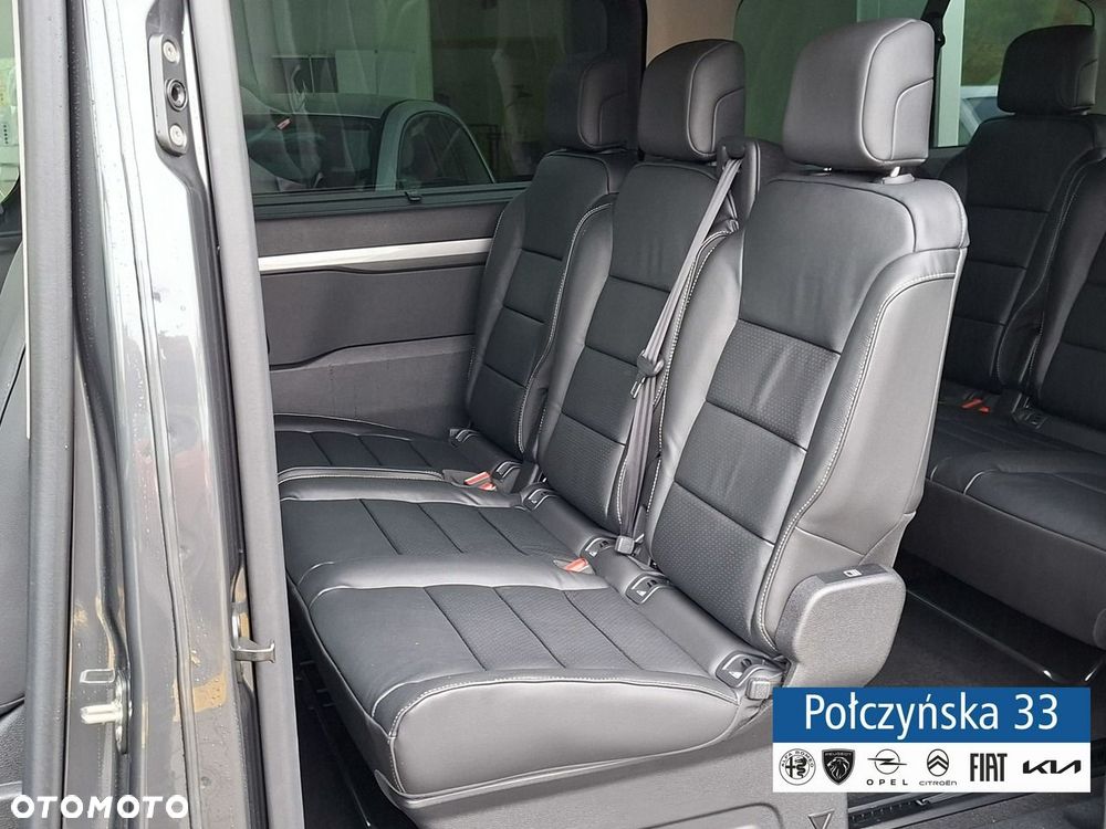 Fiat Ulysse 2.2 Business VIP EAT8 - 4