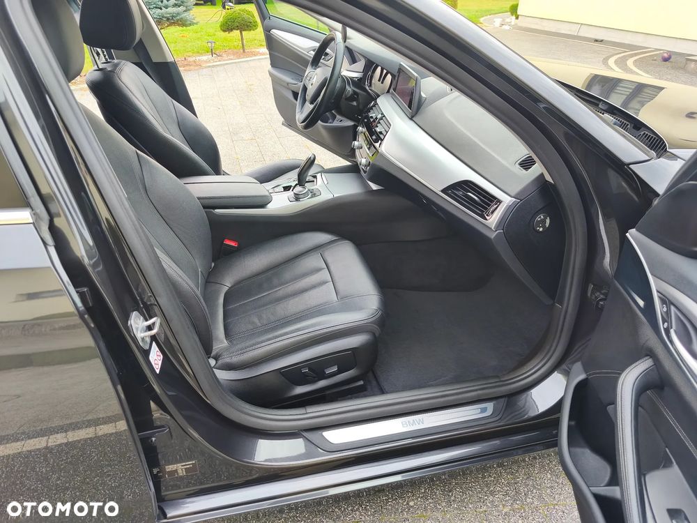 BMW Seria 5 - 17