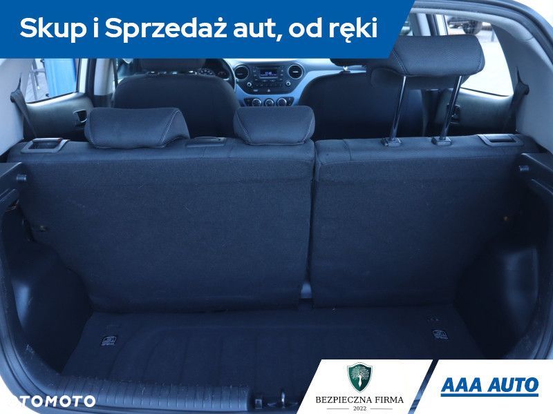 Hyundai i10 - 15