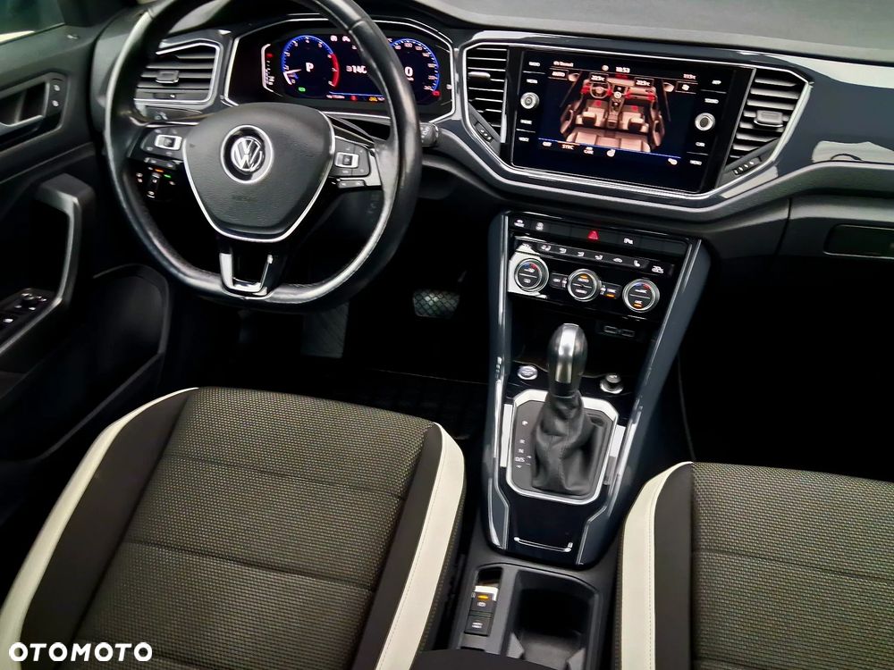Volkswagen T-Roc 1.5 TSI ACT Advance DSG - 23