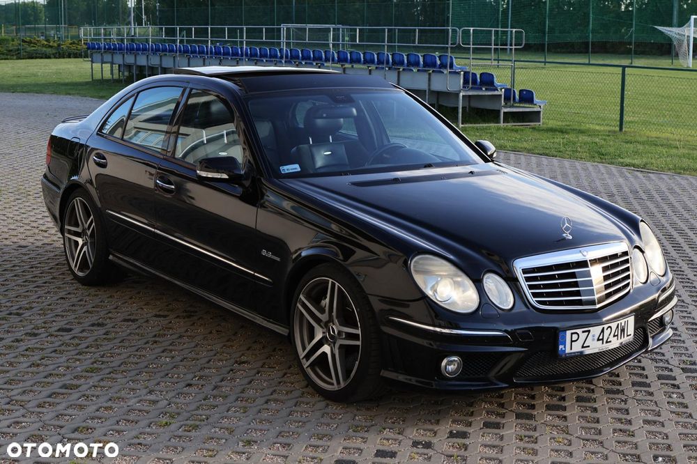Mercedes-Benz Klasa E 63 AMG 7G-TRONIC - 4