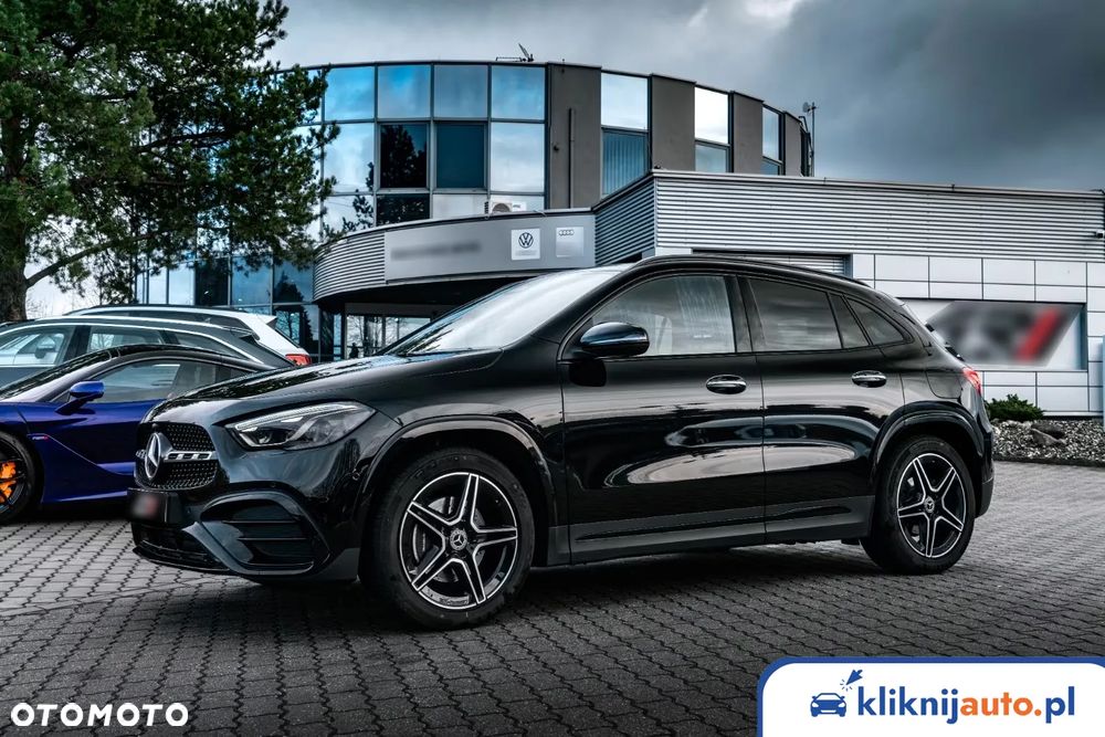 Mercedes-Benz GLA 200 AMG Line - 9