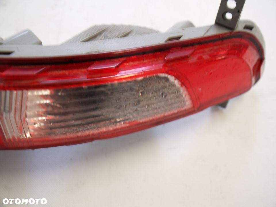 Kia Sportage 11-16r lampa prawa tylna uszkodzona - 2