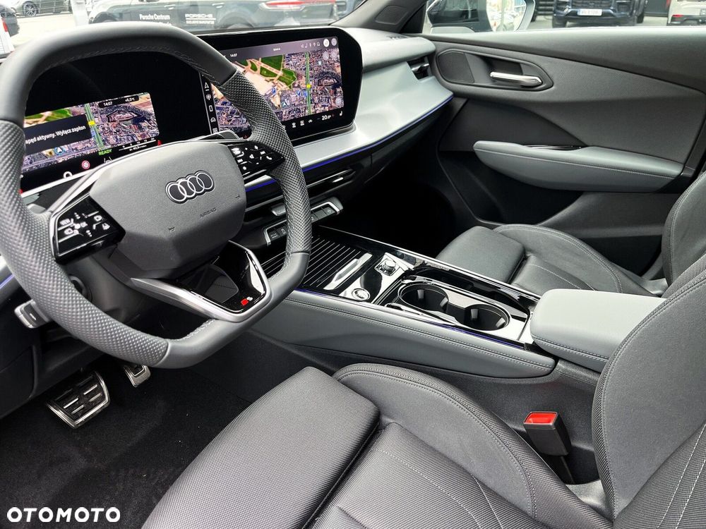 Audi Q3 Sportback - 16