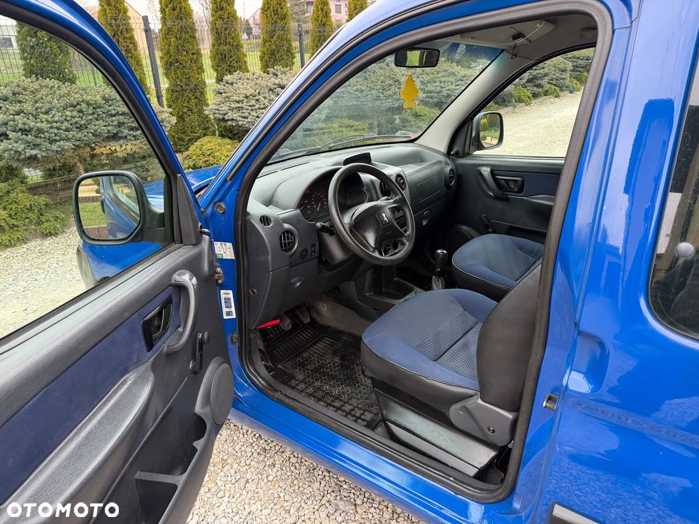 Peugeot Partner 1.6 HDI Origin - 28