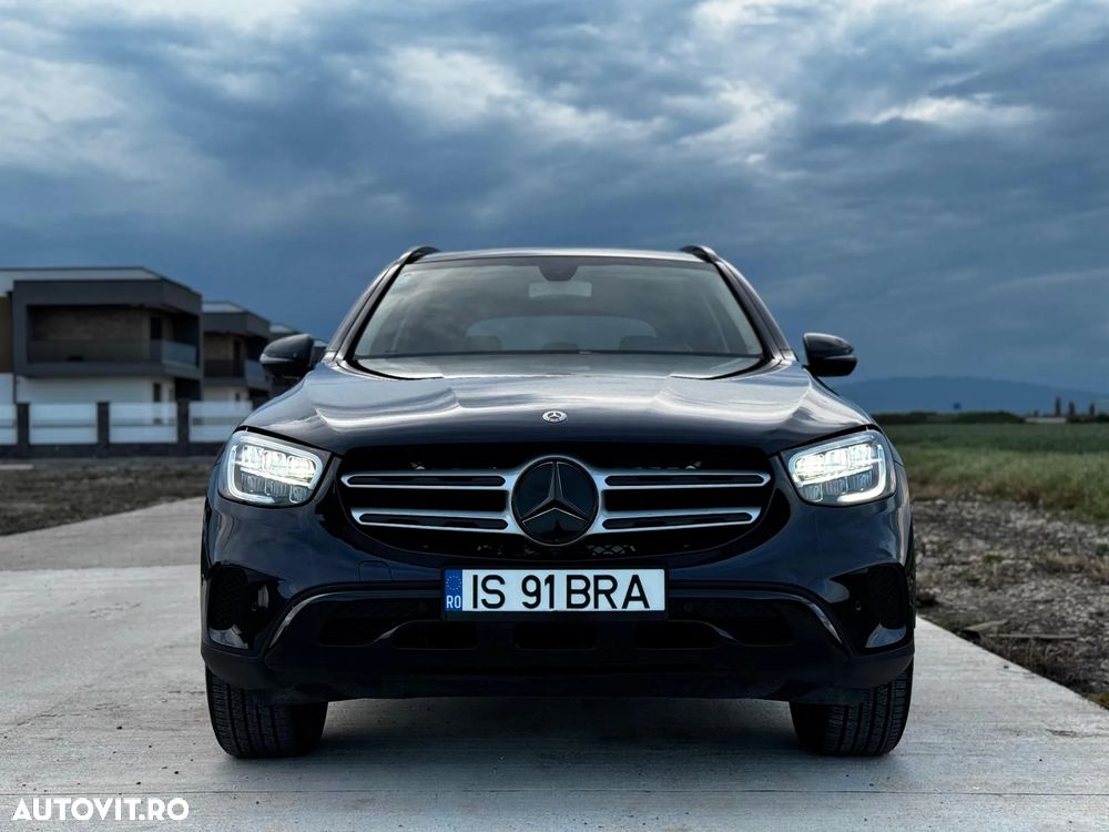 Mercedes-Benz GLC 300 4MATIC - 20