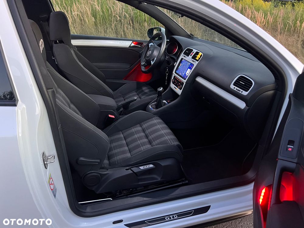 Volkswagen Golf 2.0 TDI GTD - 18