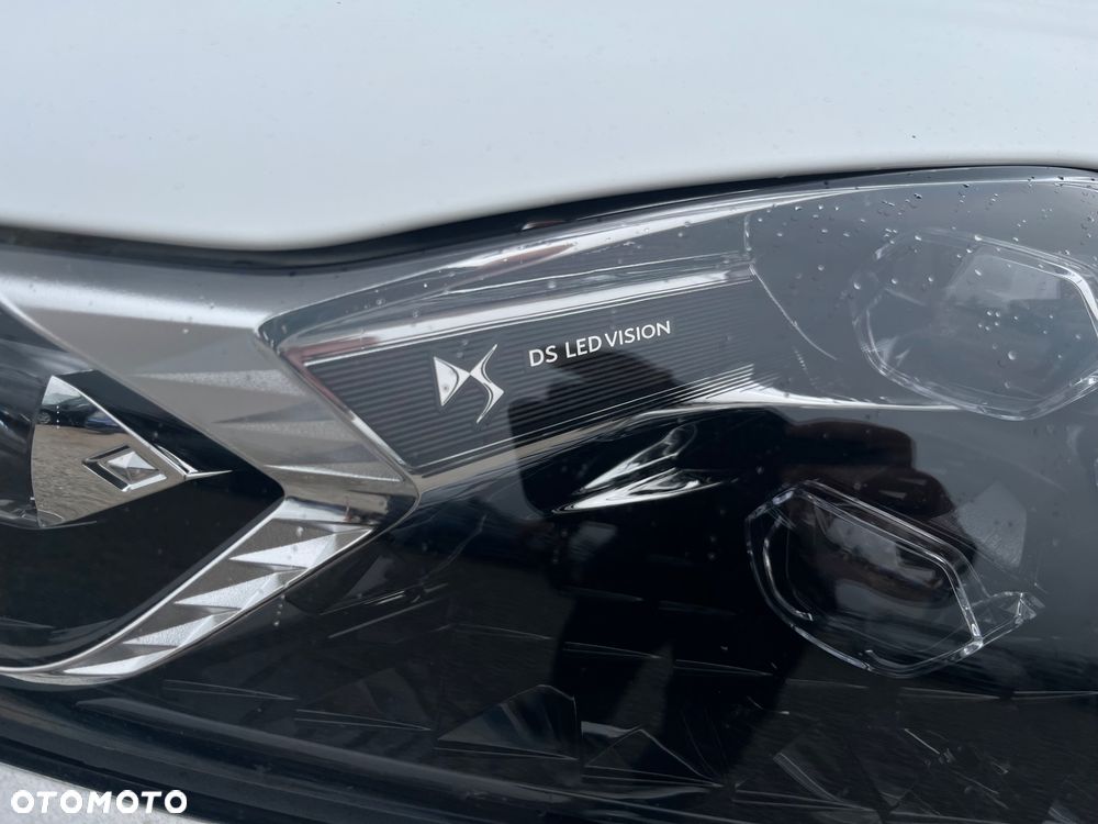 DS Automobiles DS 3 Crossback 1.2 PureTech Montmartre - 35