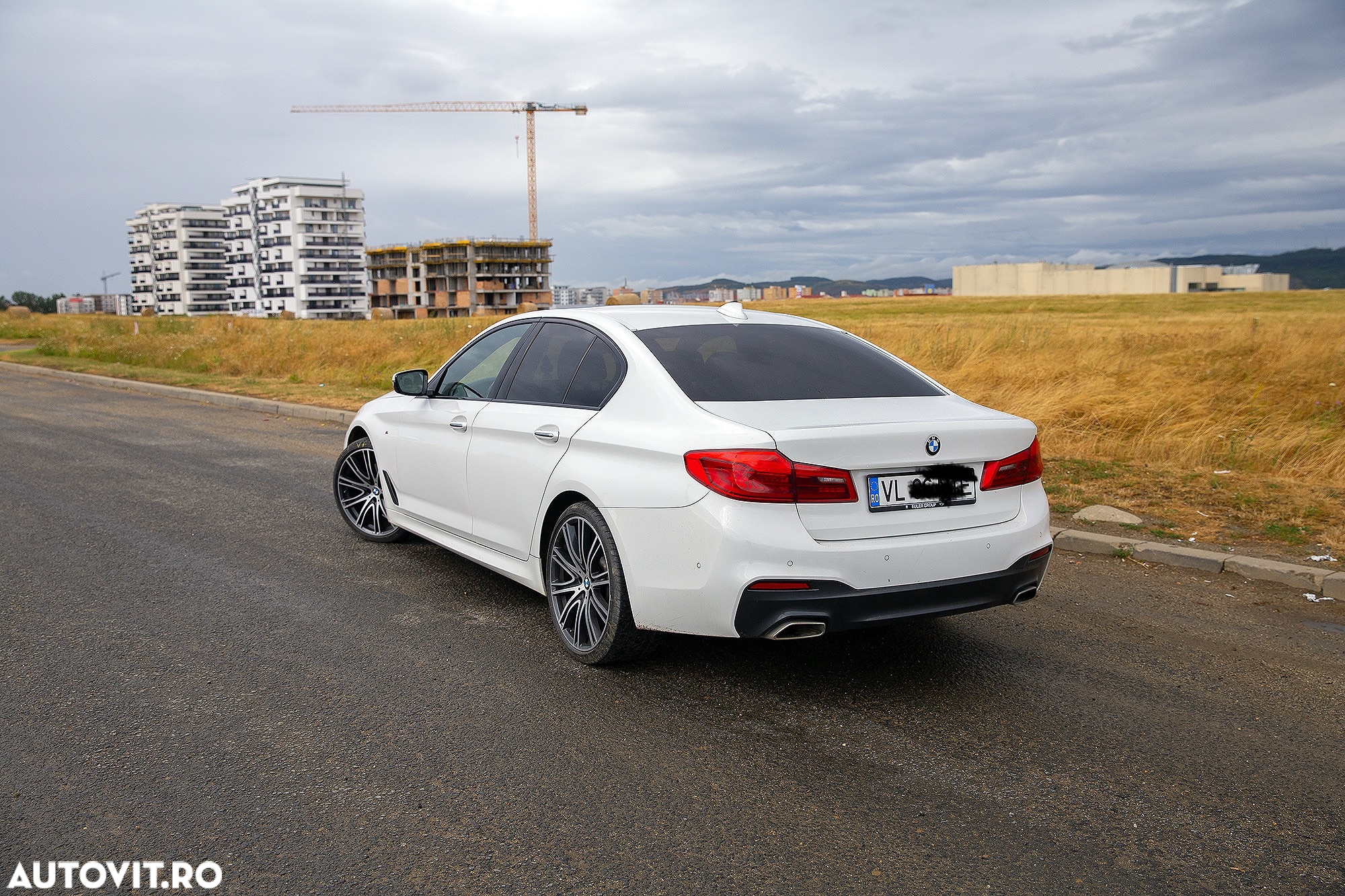 BMW Seria 5 520d xDrive AT - 15