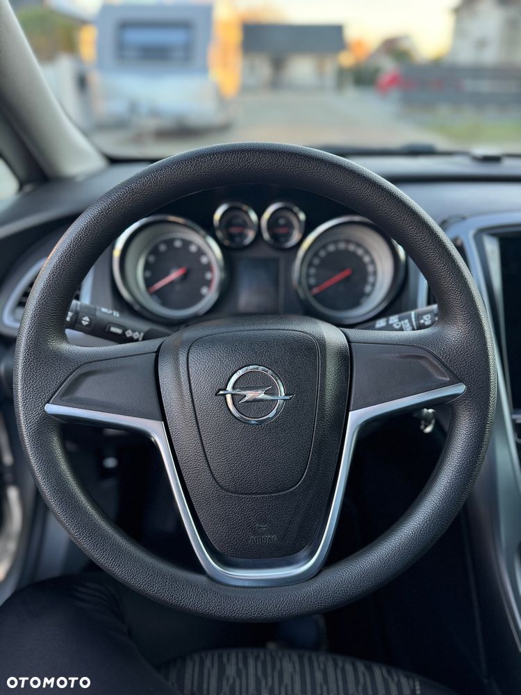 Opel Astra - 26