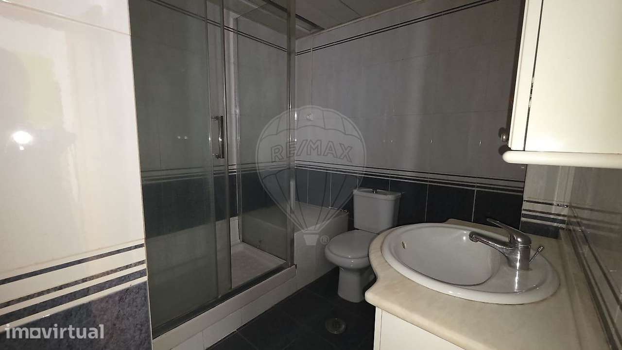 Apartamento T1 para venda - Grande imagem: 2/16