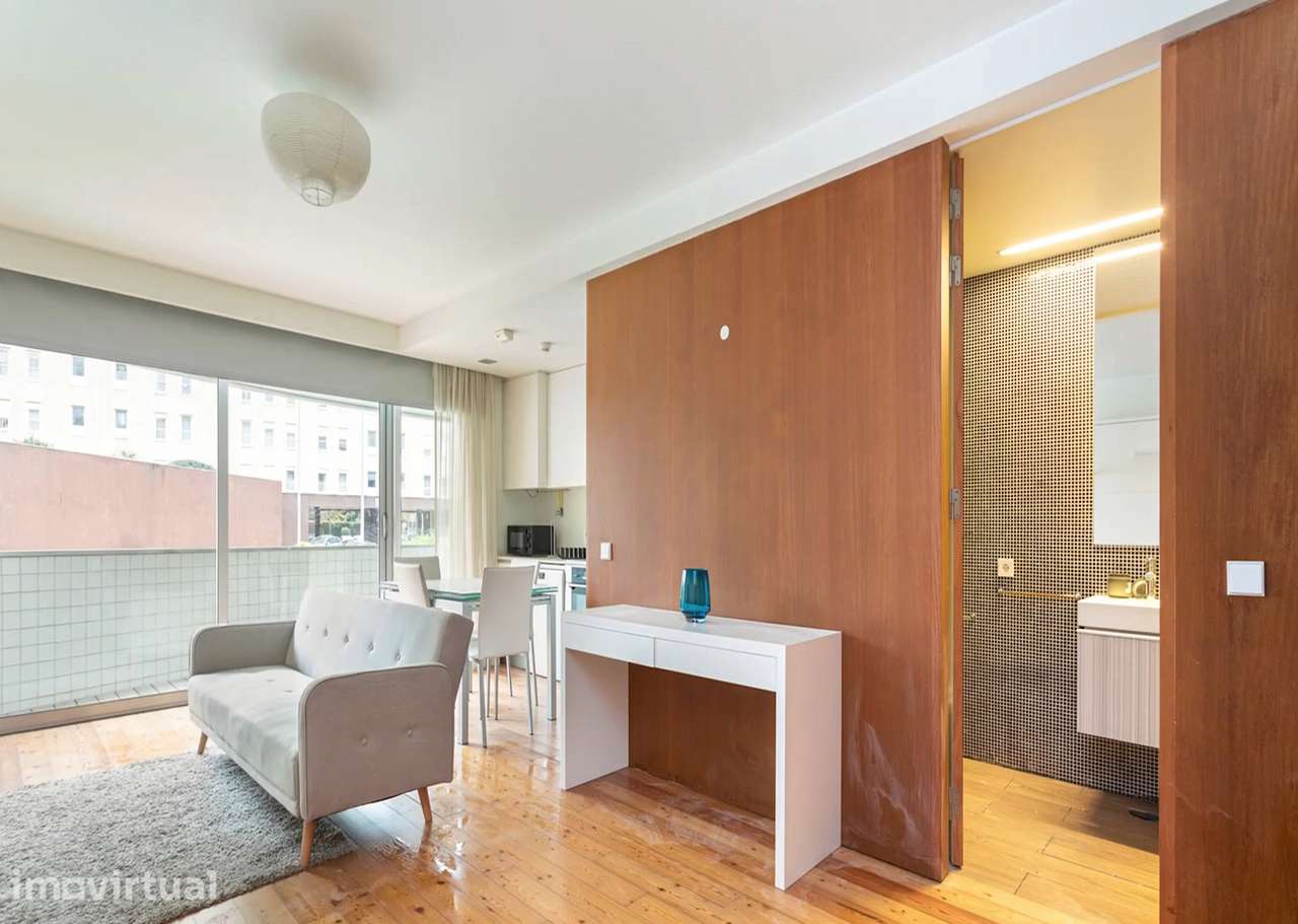 Apartamento T0 com ar condicionado em Ramalde - Grande imagem: 5/12