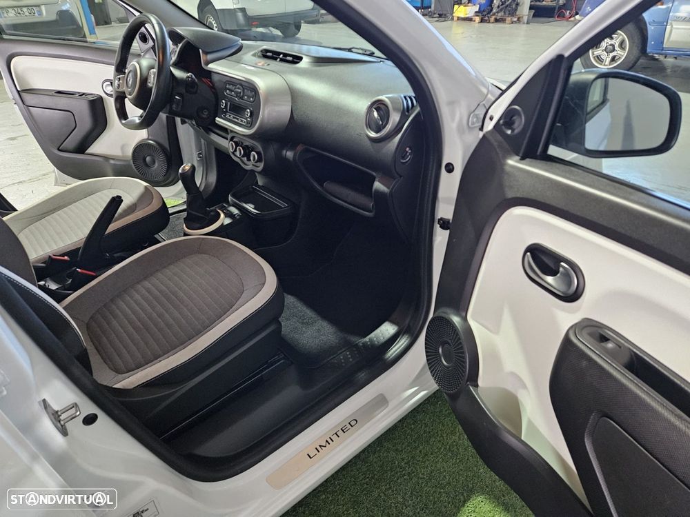Renault Twingo 1.0 SCe Limited — fotografia 19