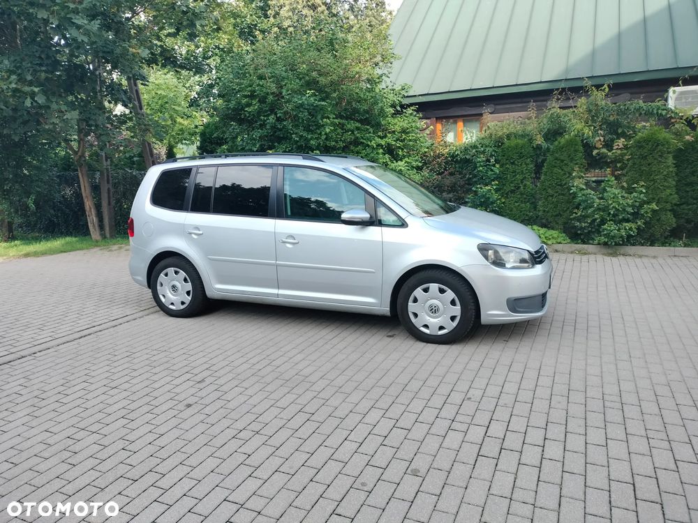 Volkswagen Touran 2.0 TDI DPF BlueMotion Technology Comfortline - 3
