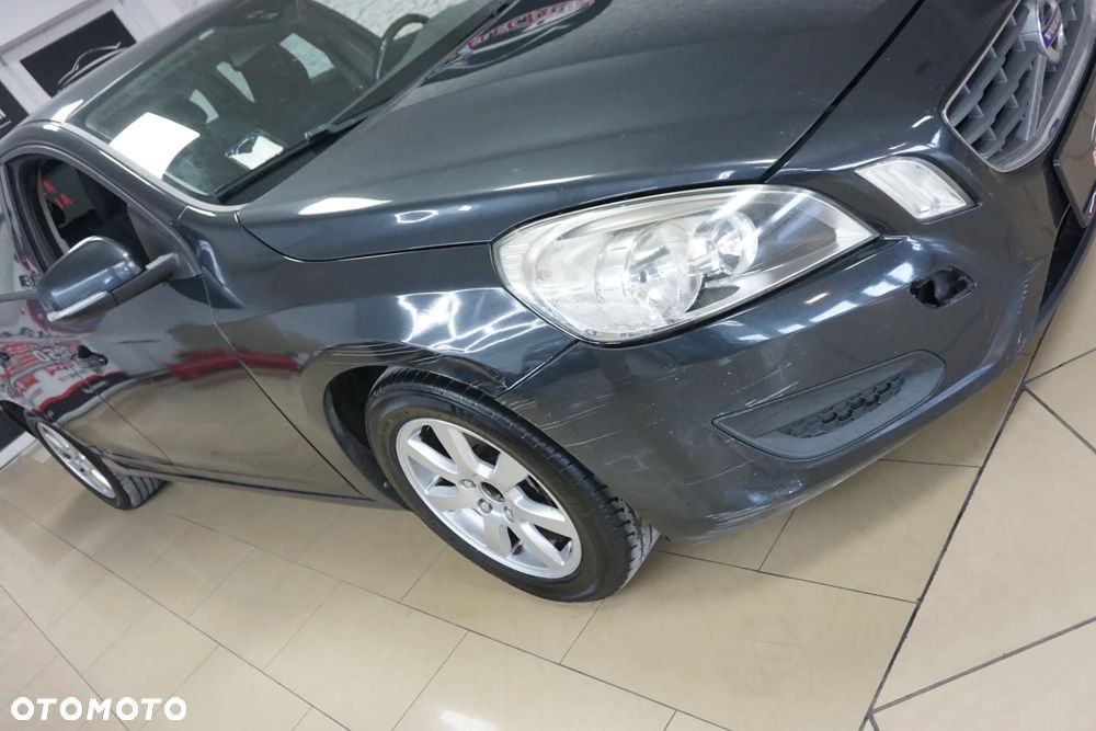 Volvo V60 D3 Kinetic - 12