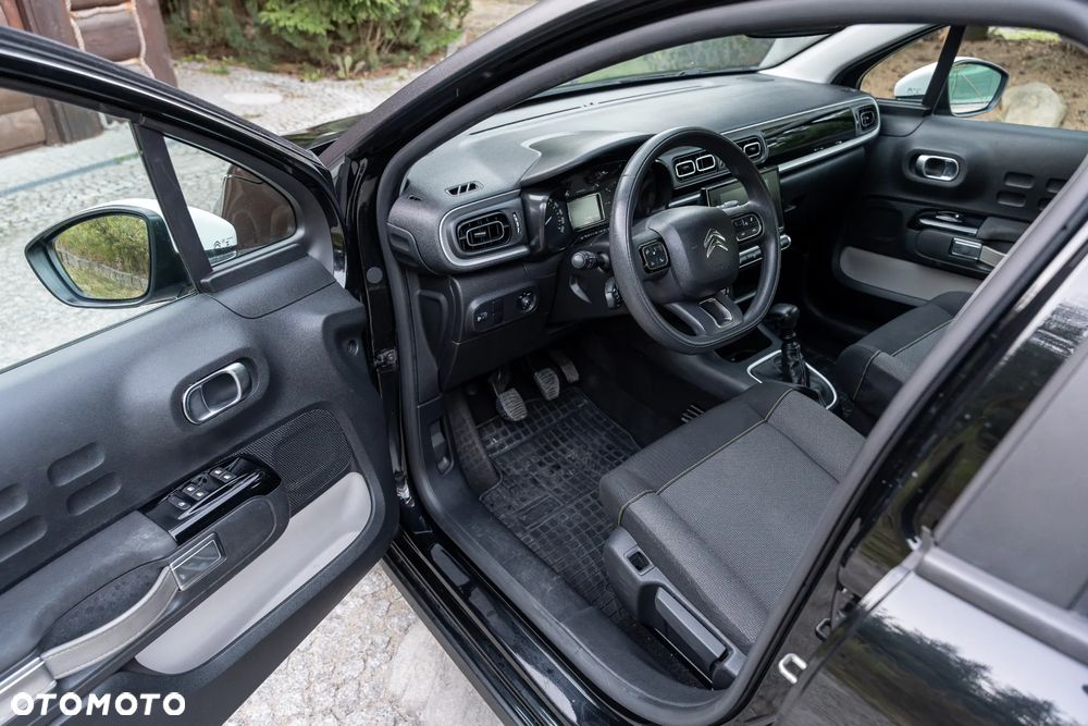 Citroën C3 1.2 PureTech Shine - 22