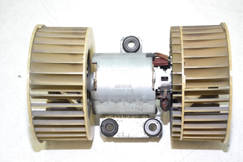 DMUCHAWA POWIETRZA NAWIEWU WENTYLATOR BMW E39 X5 E53 8372493 - 1