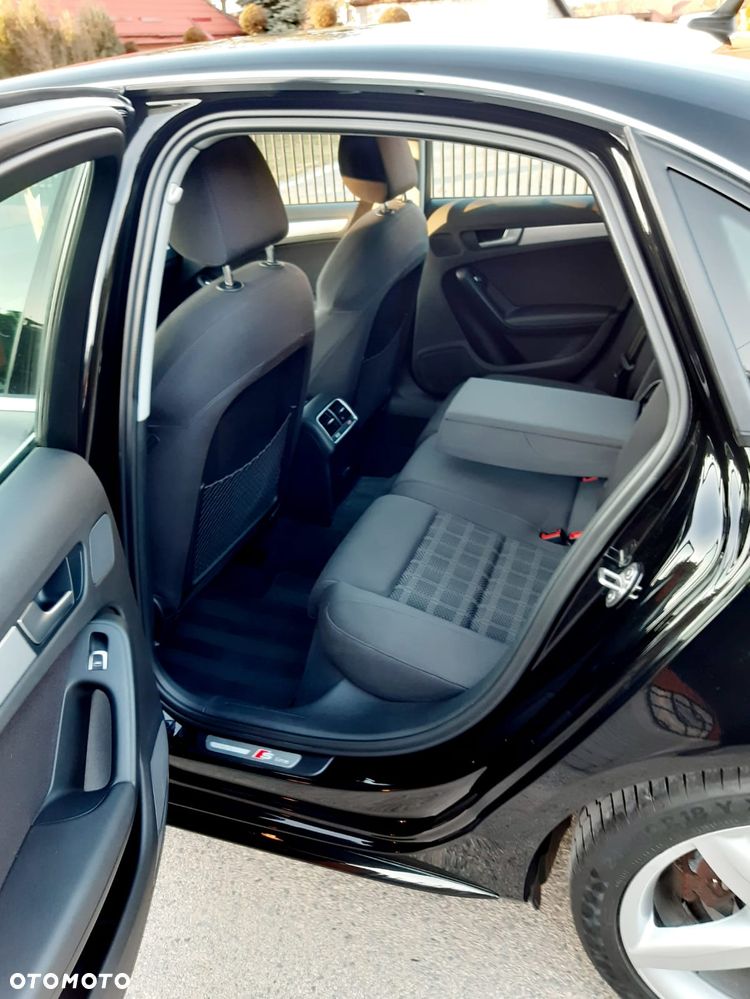 Audi A4 Limousine - 25