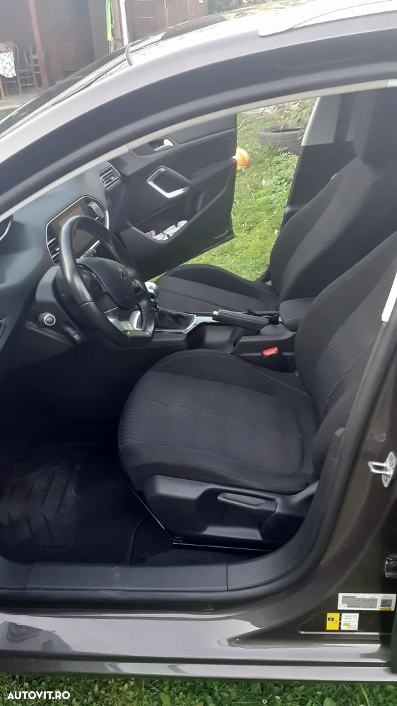 Peugeot 308 SW BlueHDi 120 Stop & Start Allure - 15