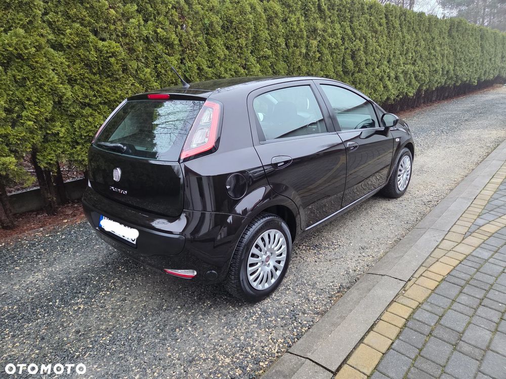 Fiat Punto Evo 1.4 8V Estiva Blue&Me - 4