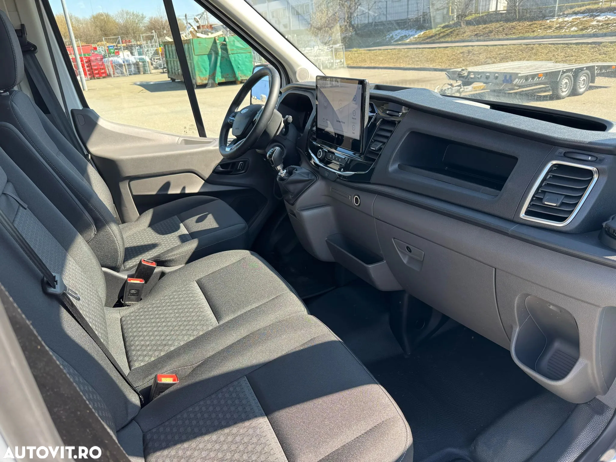 Ford TRANSIT VAN - 11