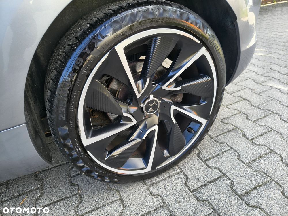 DS Automobiles DS 5 - 10