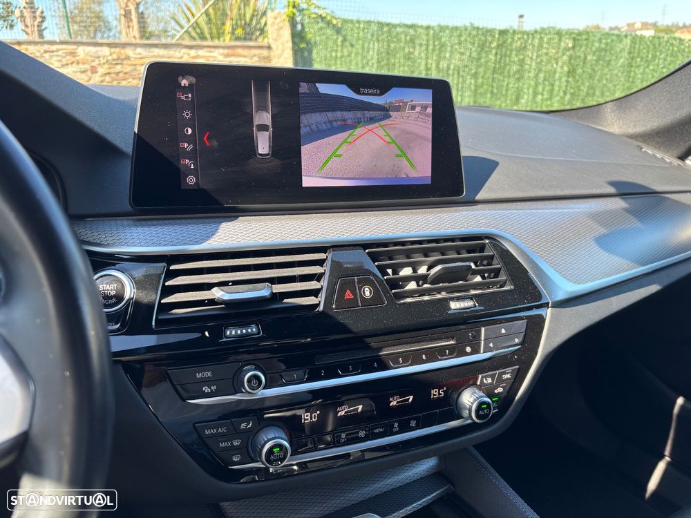 BMW 520 d Pack M Auto - 11
