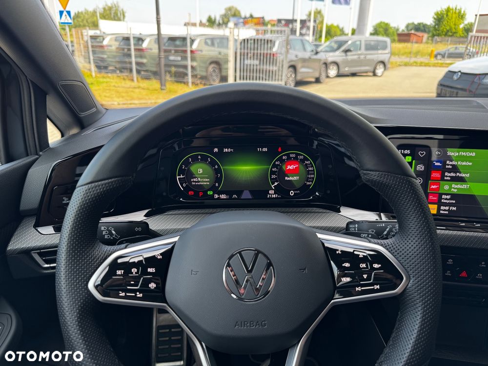 Volkswagen Golf 1.5 eTSI EVO R-Line DSG - 15