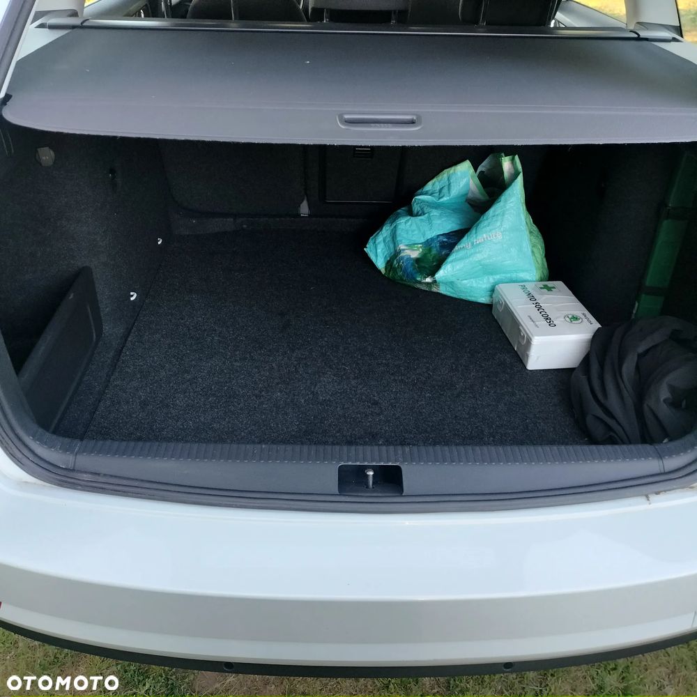 Skoda Octavia 1.6 TDI DSG Ambition - 7